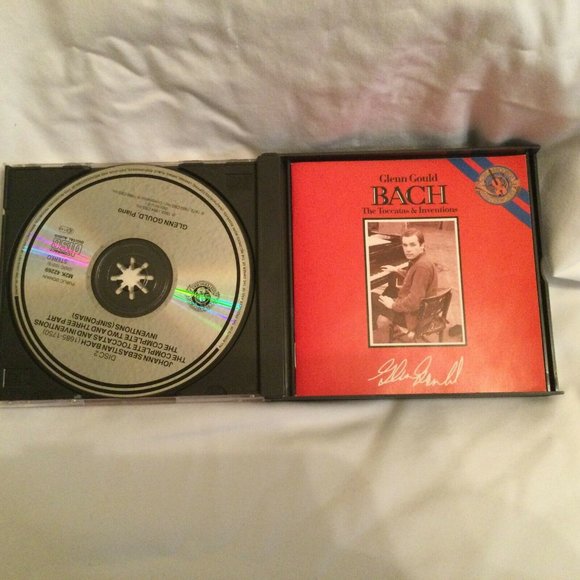 Glenn Gould Bach The Toccatas & Inventions 2 CDs  Booklet M2K 42269 VG Classical - Picture 5 of 8